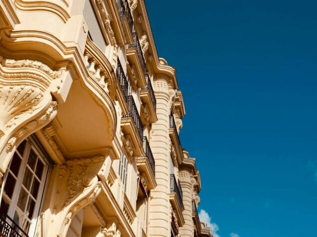 LES MONEGHETTI – Calme, authenticité et charme résidentiel