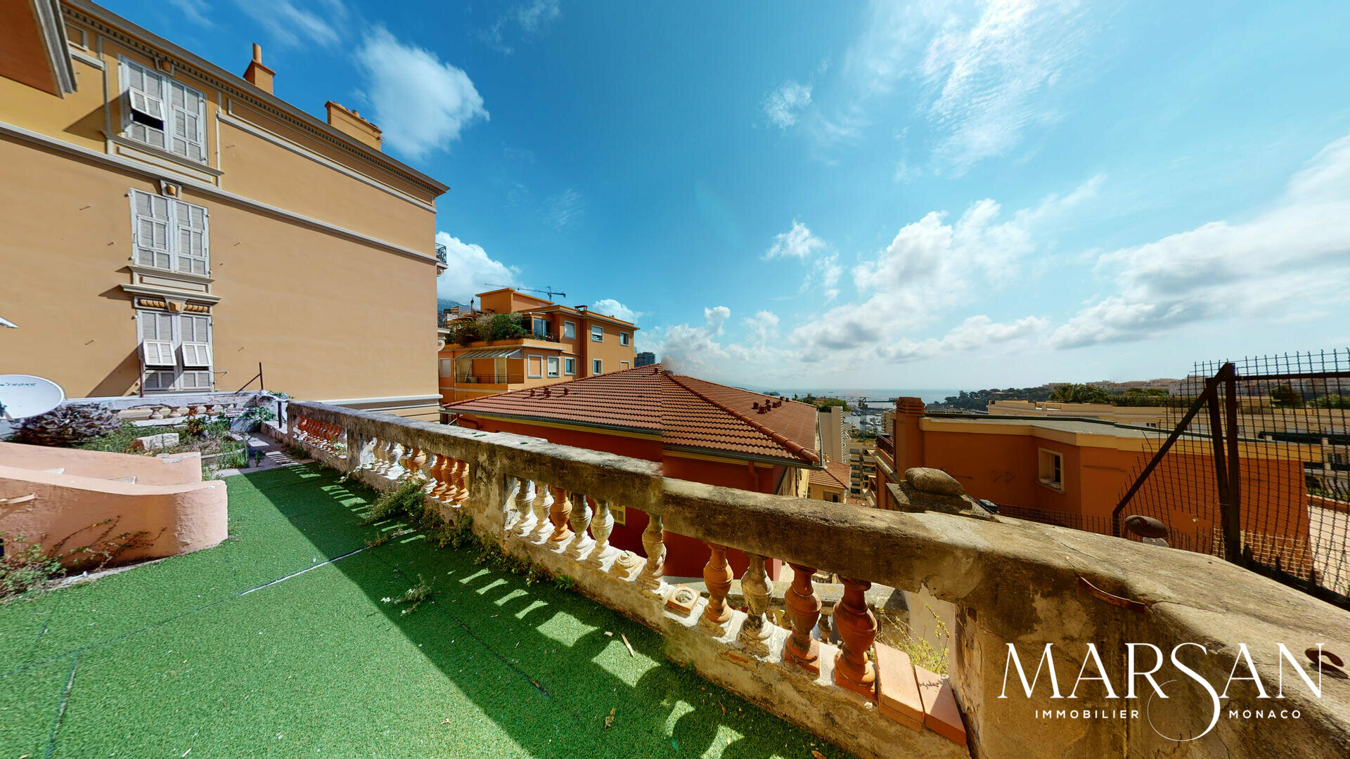 3 PIÈCES À LA VENTE - IMMEUBLE BOURGEOIS