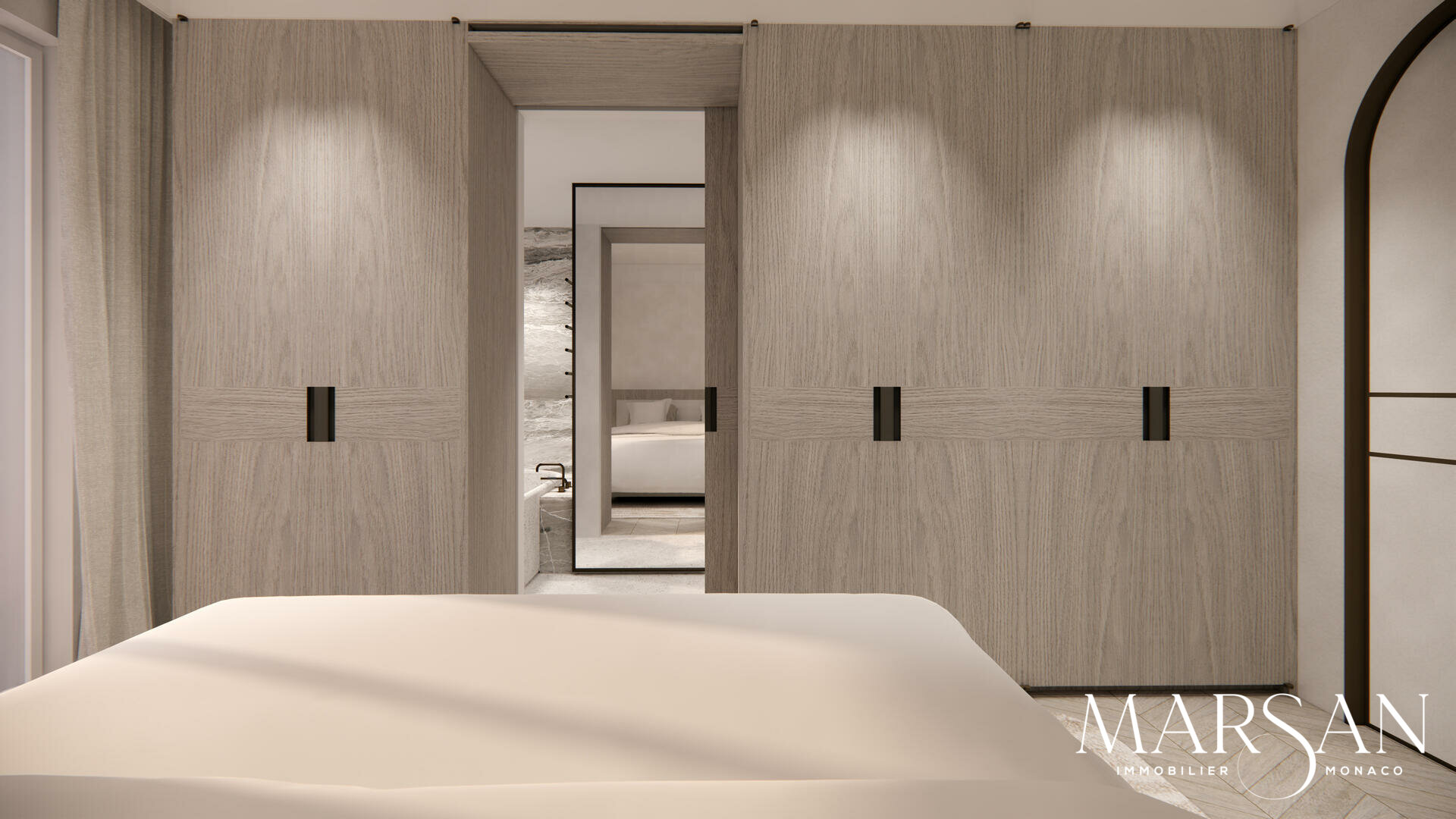 Duplex rénové luxueusement – Résidence Ambassador, Boulevard des Moulins