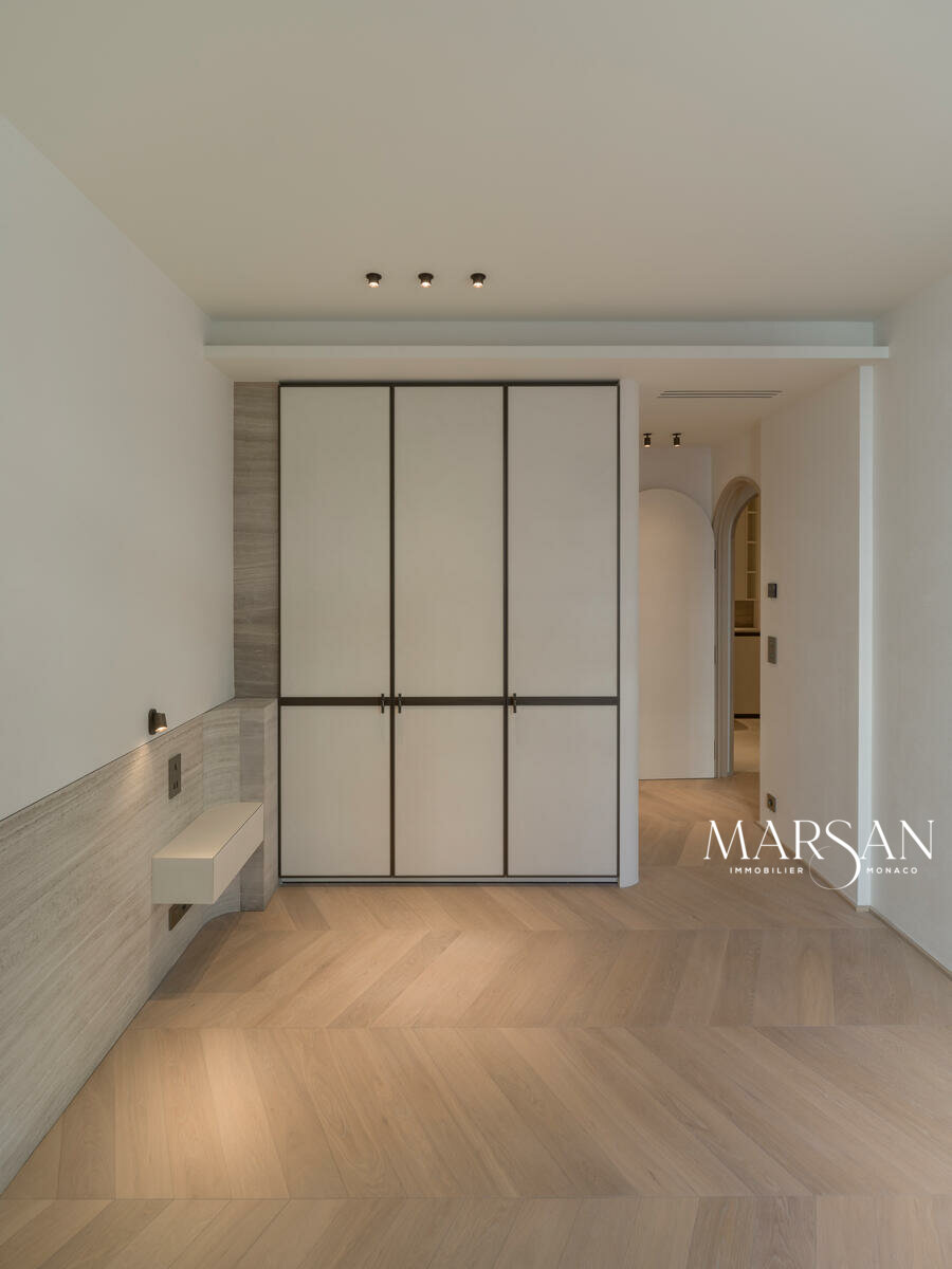 Trois-pièces rénové haut de gamme – Boulevard des Moulins