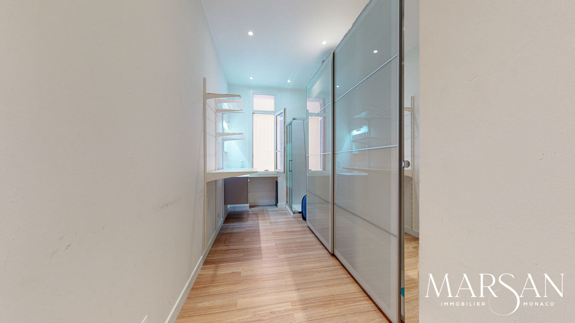 BEAUTIFUL 4-ROOM APARTMENT - LARVOTTO - UNDER LAW 887