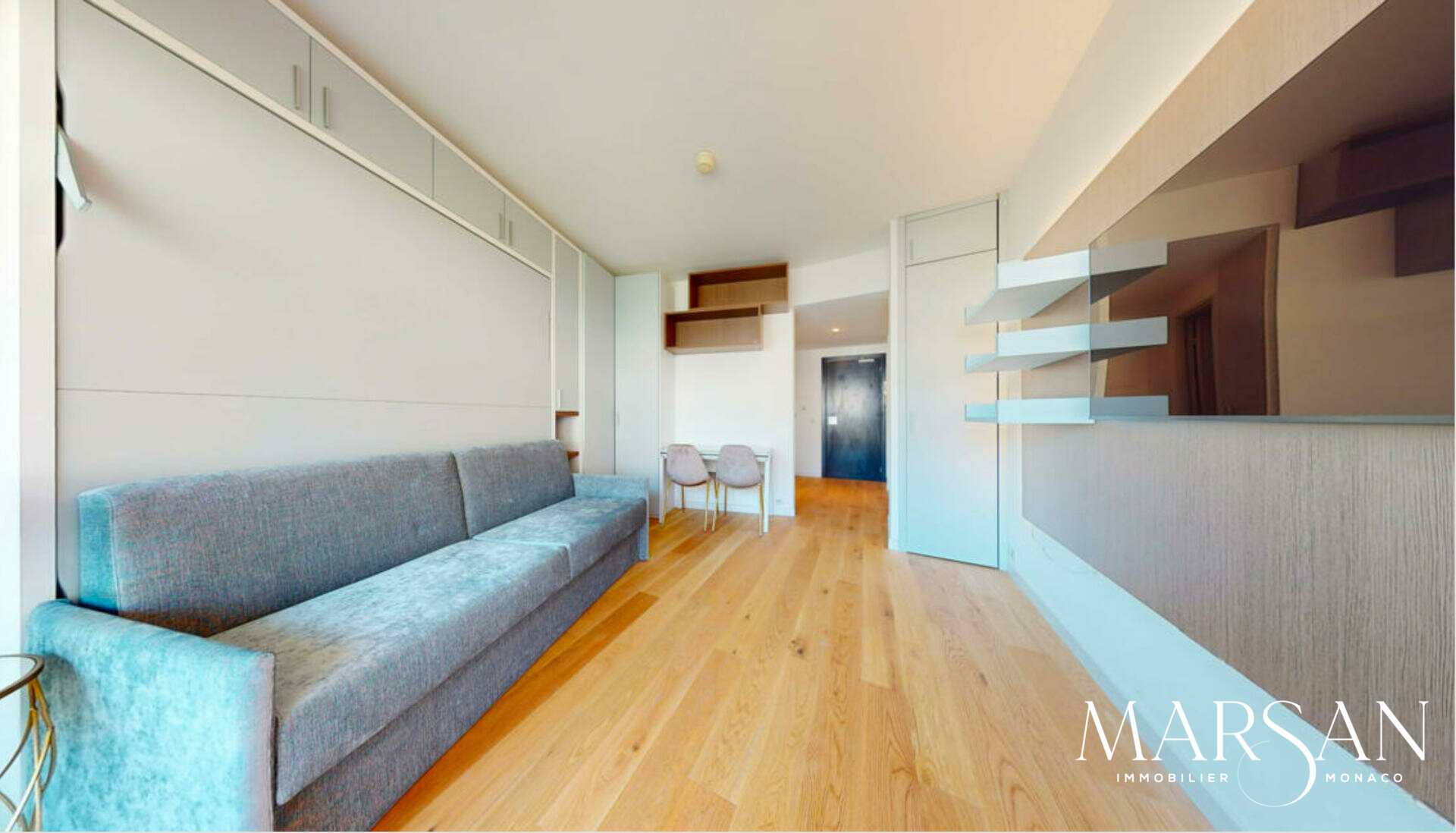 Annonciade – Studio moderne en étage élevé avec terrasse