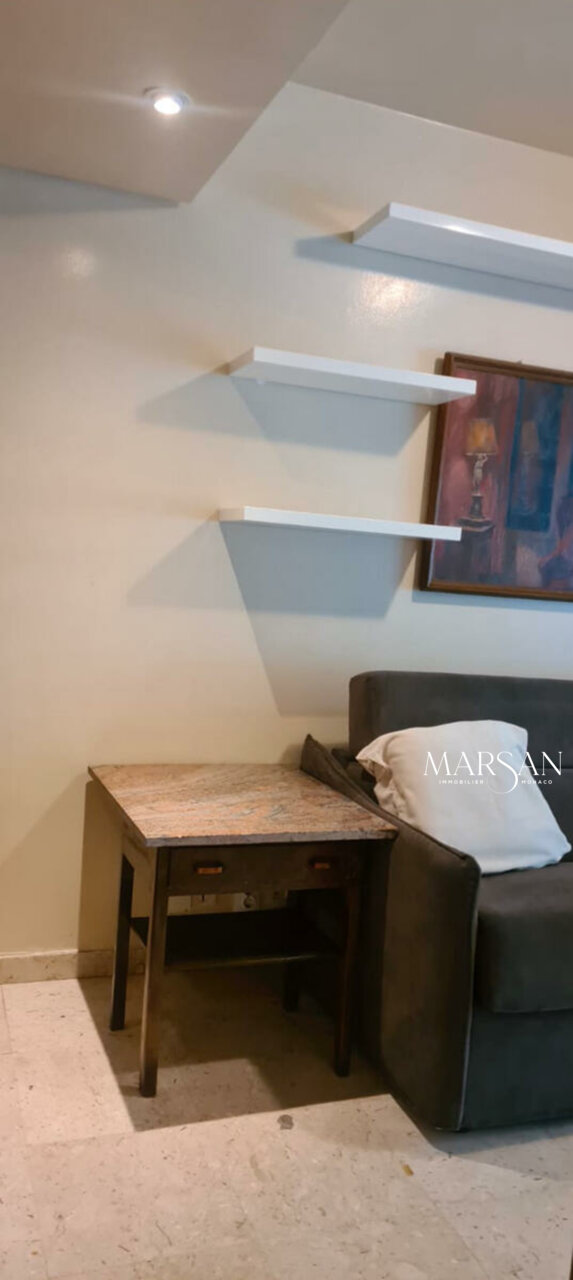 STUDIO INCANTEVOLE CON GIARDINO PRIVATO - BEVERLY PALACE