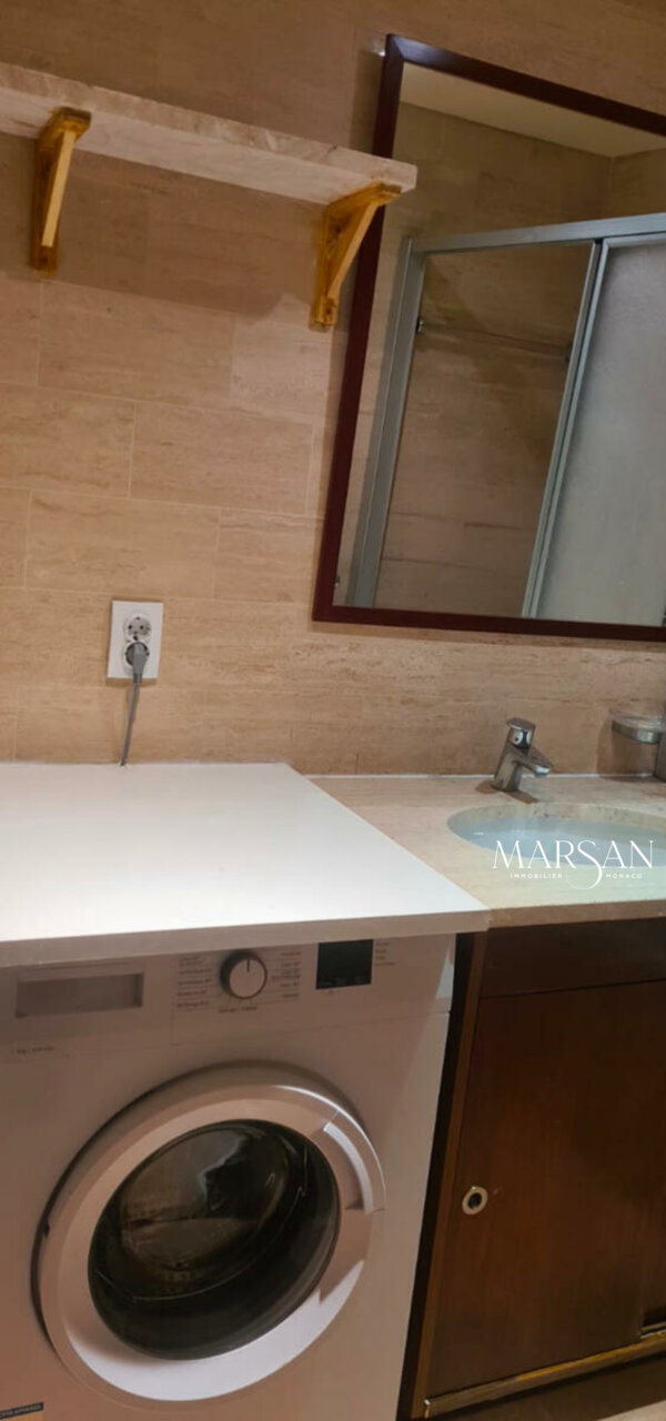 STUDIO INCANTEVOLE CON GIARDINO PRIVATO - BEVERLY PALACE