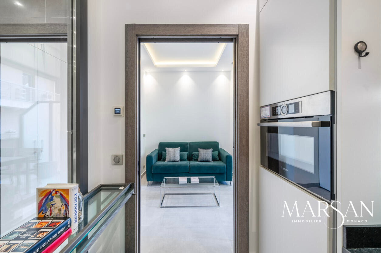THE BETTINA - STUDIO