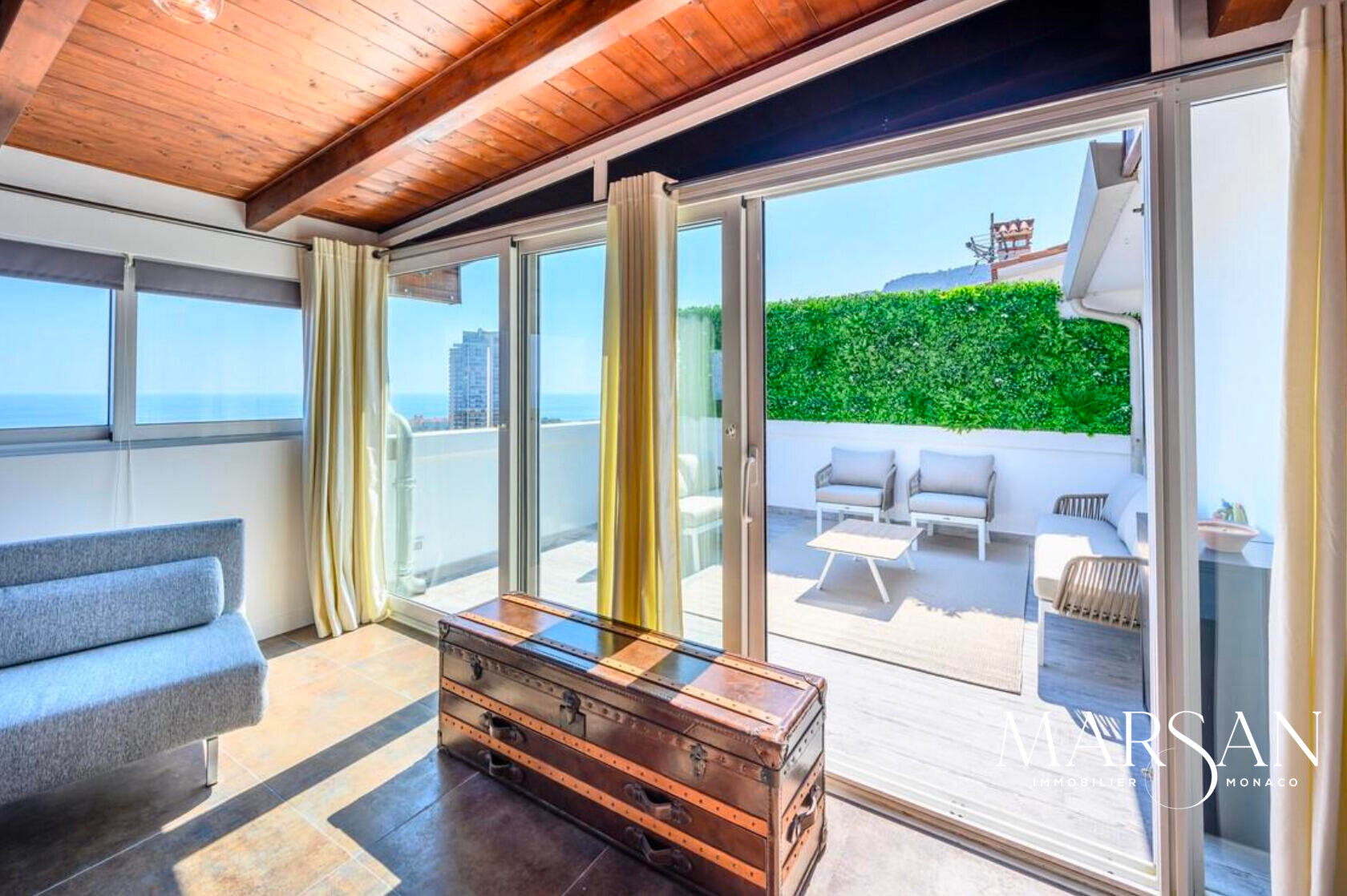 VILLA CAPRICE - TRIPLEX AVEC TERRASSE ROOF TOP - BEAUSOLEIL