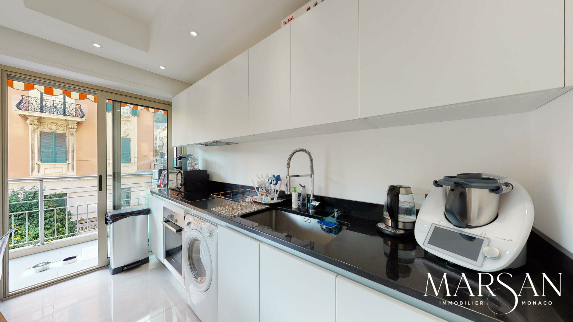 APPARTAMENTO RISTRUTTURATO CON 2 CAMERE DA LETTO - COEUR DE LA CONDAMINE