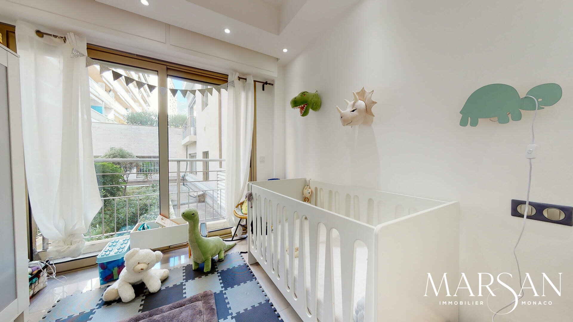 APPARTAMENTO RISTRUTTURATO CON 2 CAMERE DA LETTO - COEUR DE LA CONDAMINE