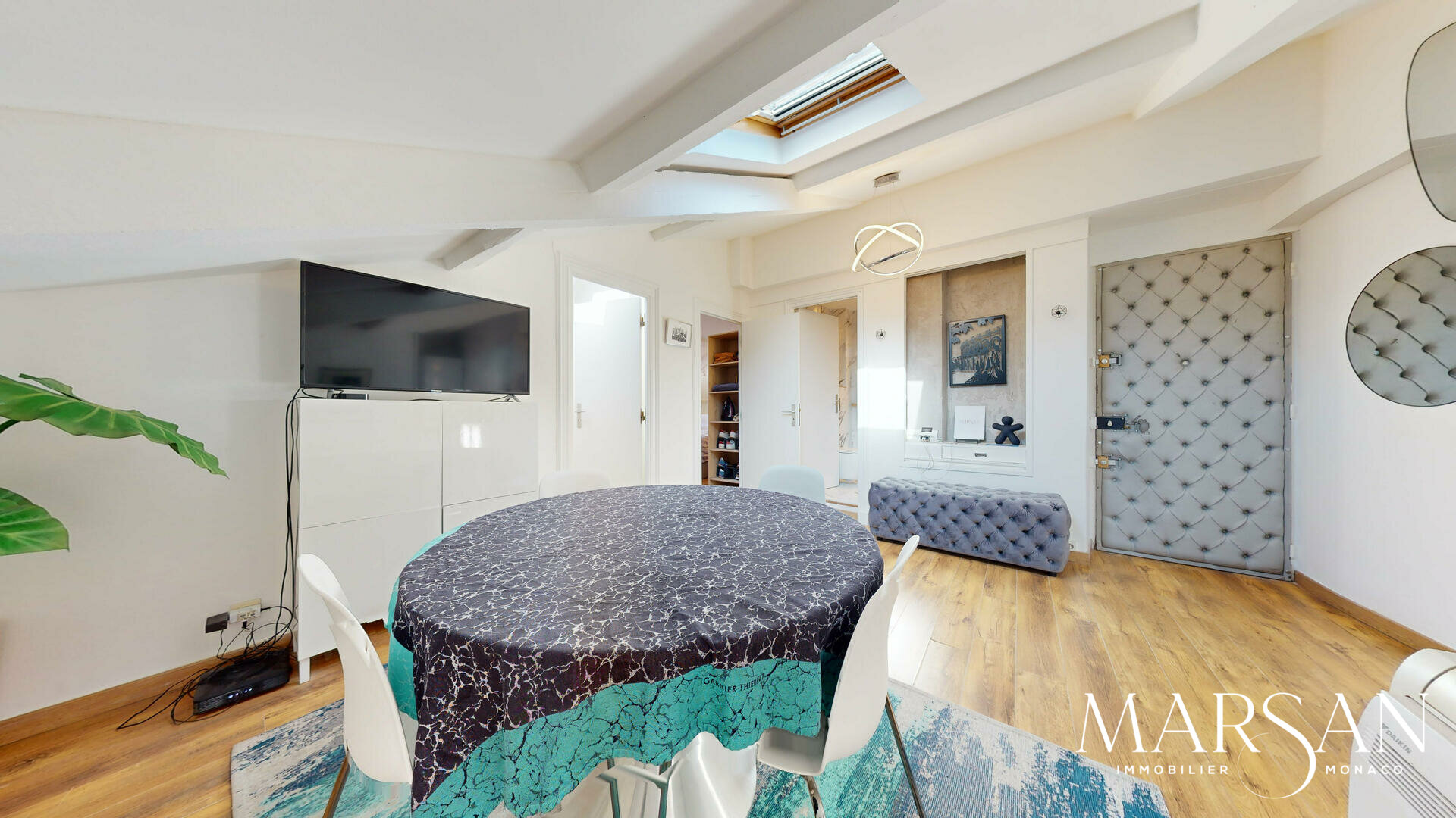 GRAZIOSO APPARTAMENTO AI SENSI DELLA LEGGE 1235 - CUORE DELLA CONDAMINE