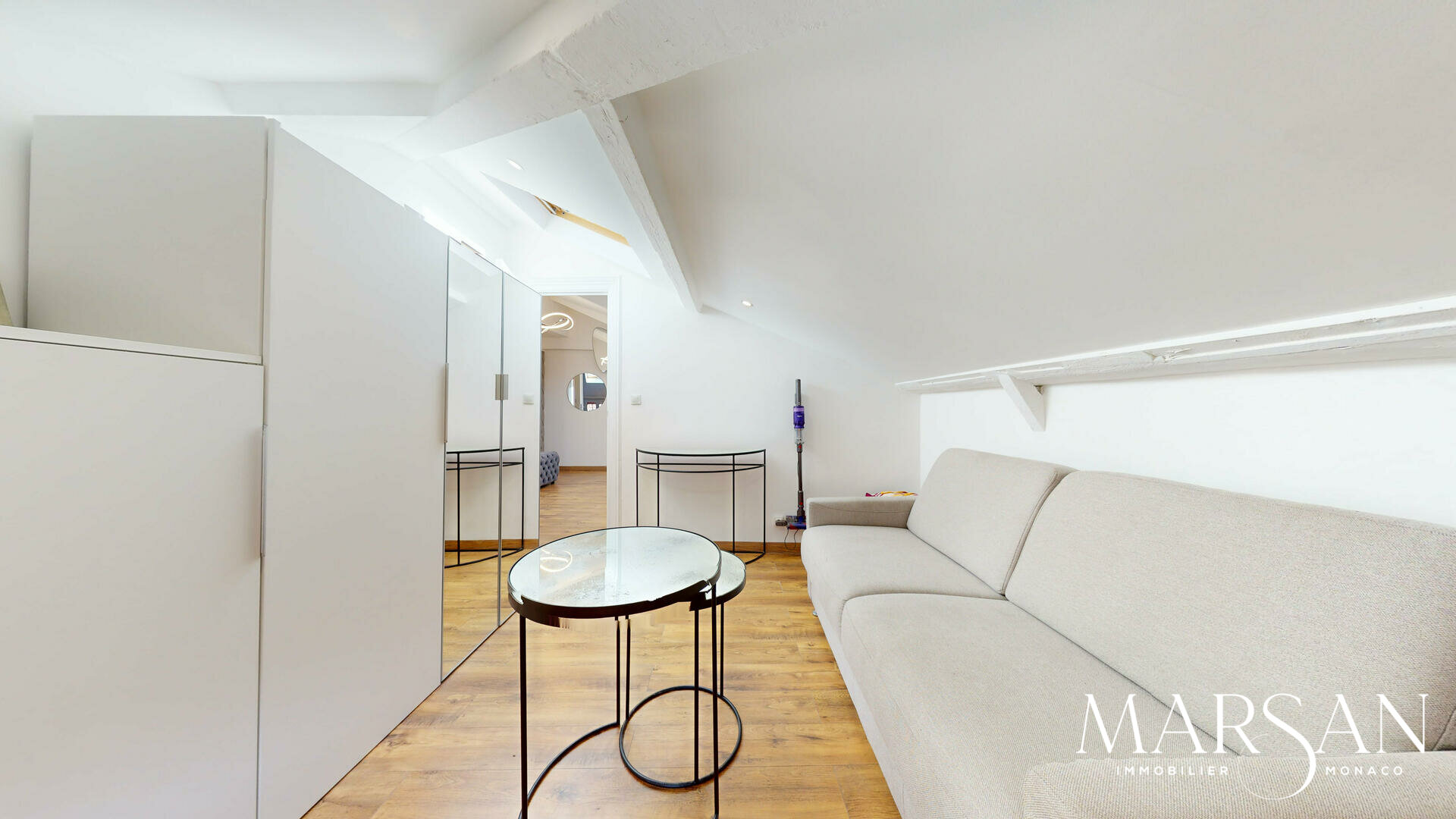 GRAZIOSO APPARTAMENTO AI SENSI DELLA LEGGE 1235 - CUORE DELLA CONDAMINE