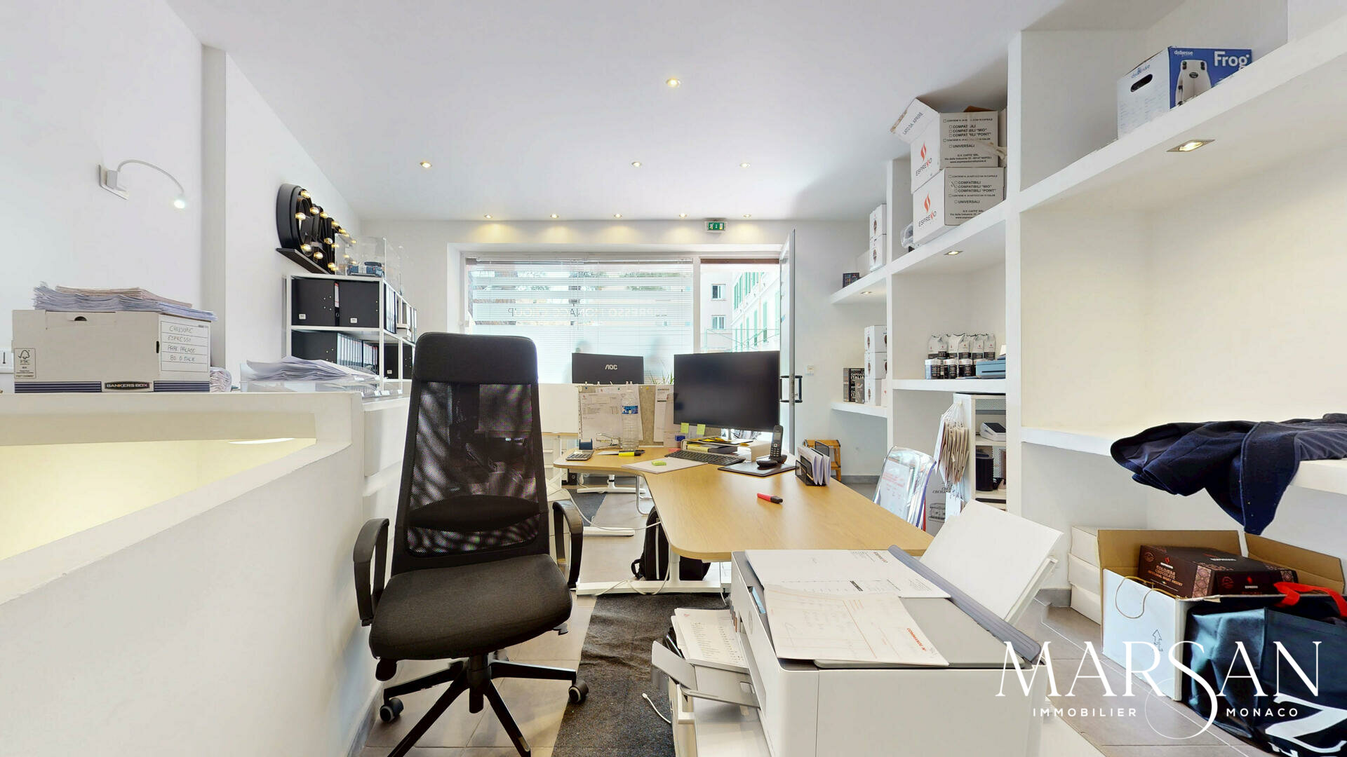 DROIT AU BAIL AVEC VITRINE - MONEGHETTI- BUREAU OU BOUTIQUE