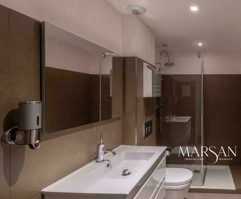 ENSEMBLE DI UFFICI - FONTVIEILLE