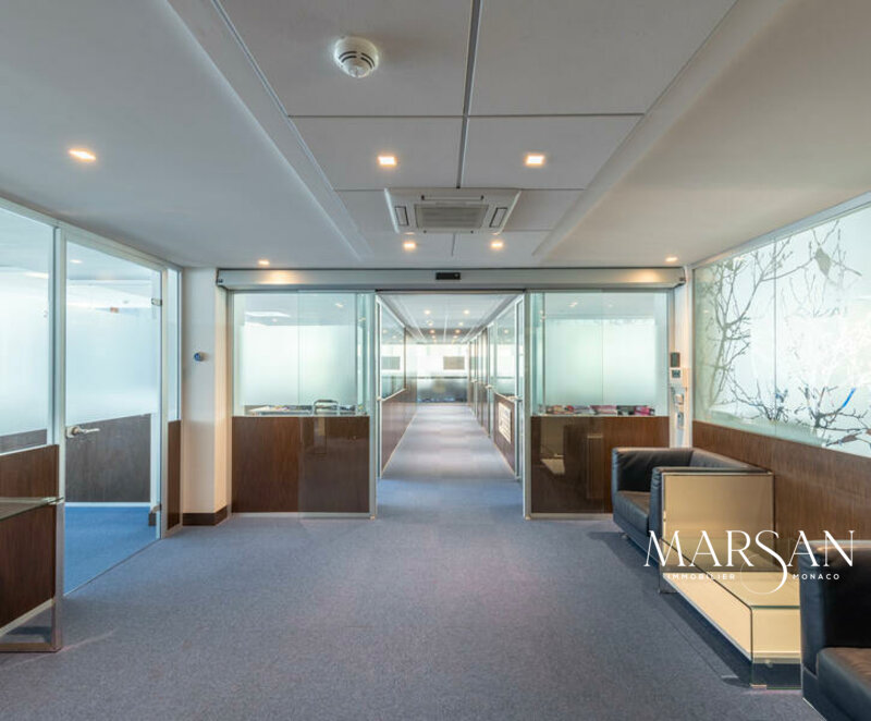 ENSEMBLE DI UFFICI - FONTVIEILLE