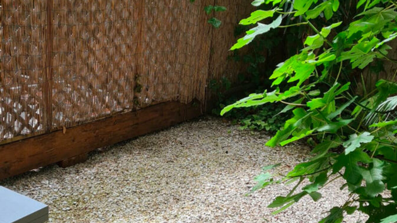 STUDIO INCANTEVOLE CON GIARDINO PRIVATO - BEVERLY PALACE