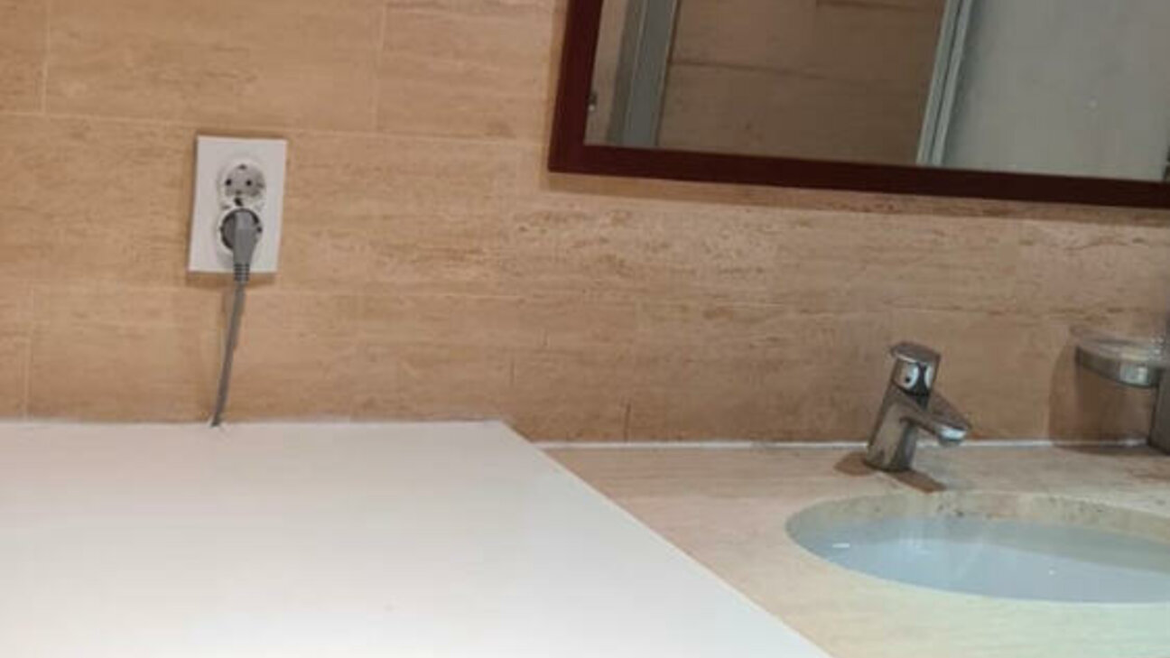 STUDIO INCANTEVOLE CON GIARDINO PRIVATO - BEVERLY PALACE