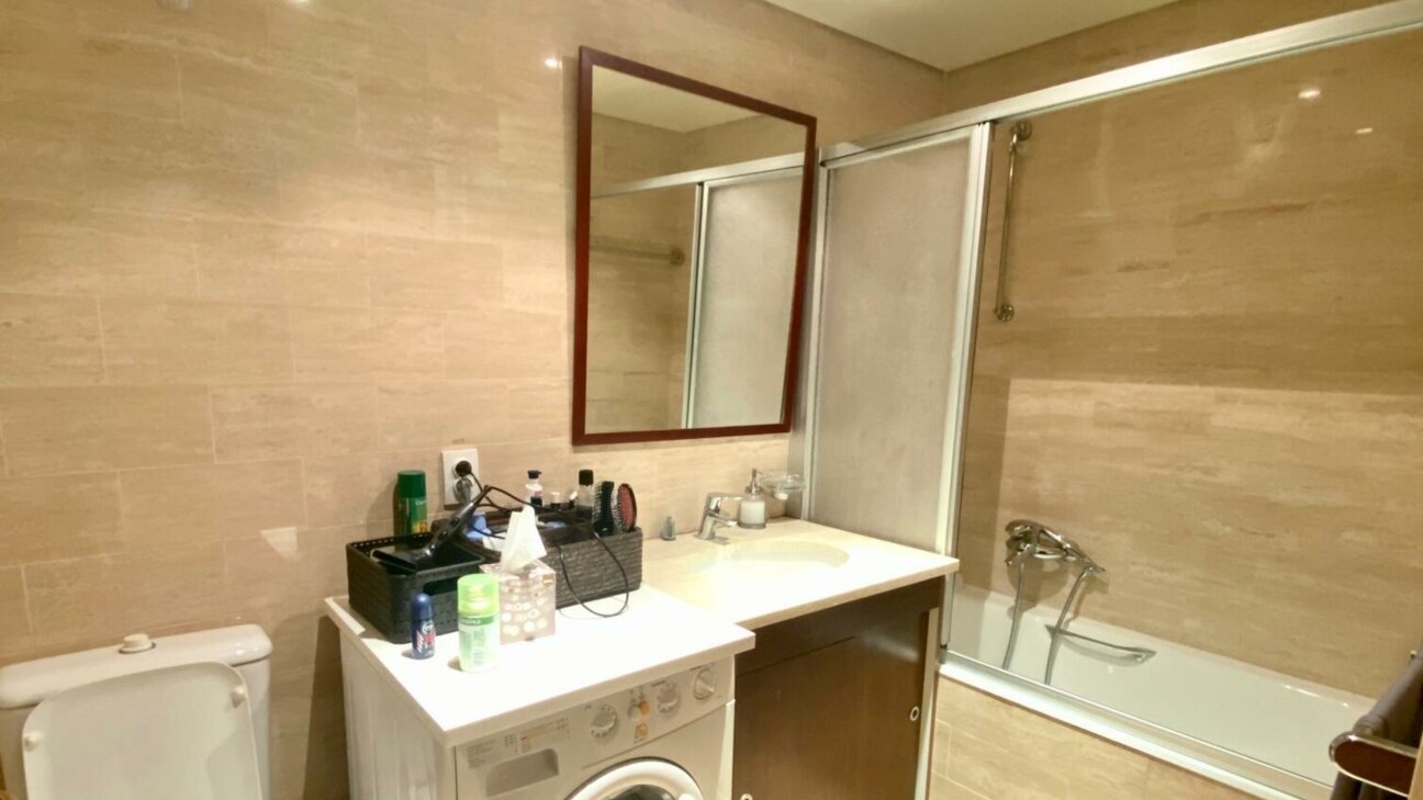 LOVELY STUDIO WITH PRIVATE GARDEN - BEVERLY PALACE