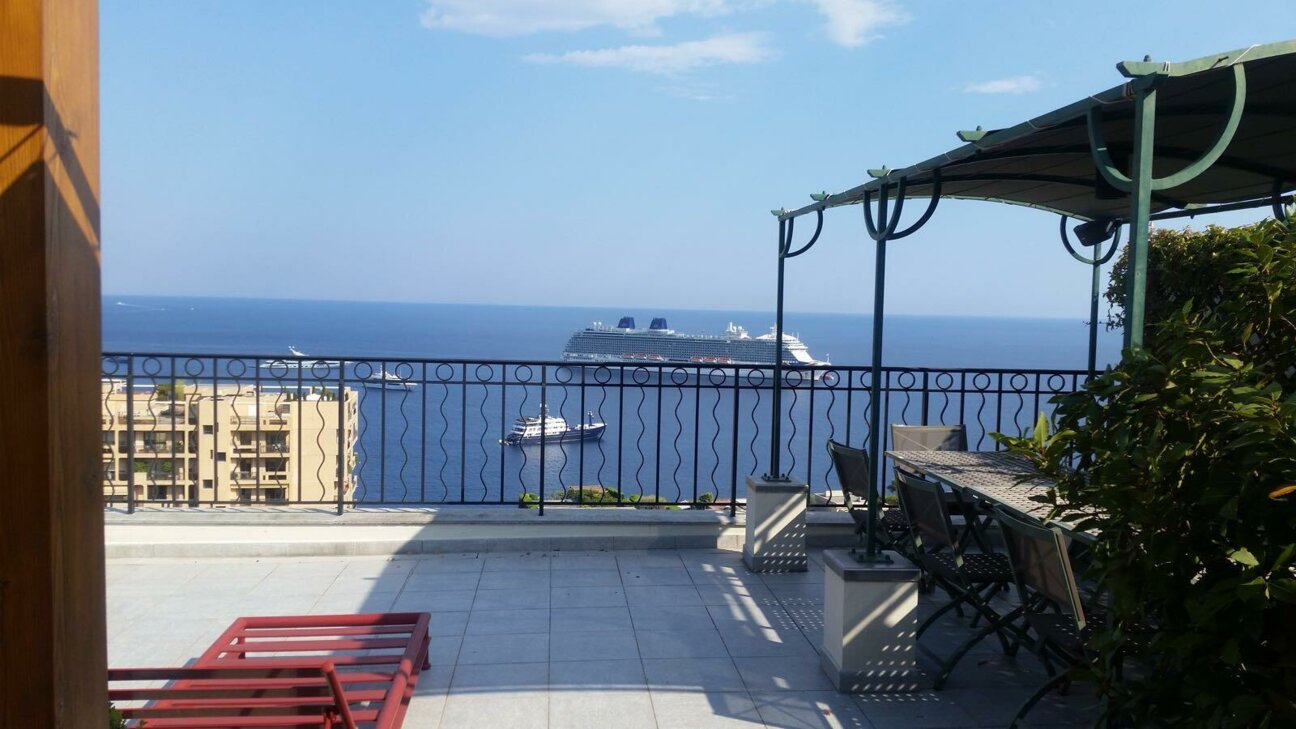 INCREDIBLE PENTHOUSE - CARRÉ D'OR