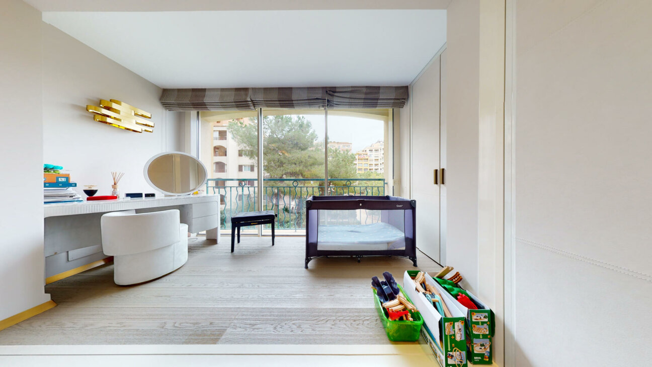 MAGNIFICO APPARTAMENTO CON 4 CAMERE DA LETTO A FONTVIEILLE - CICLADI