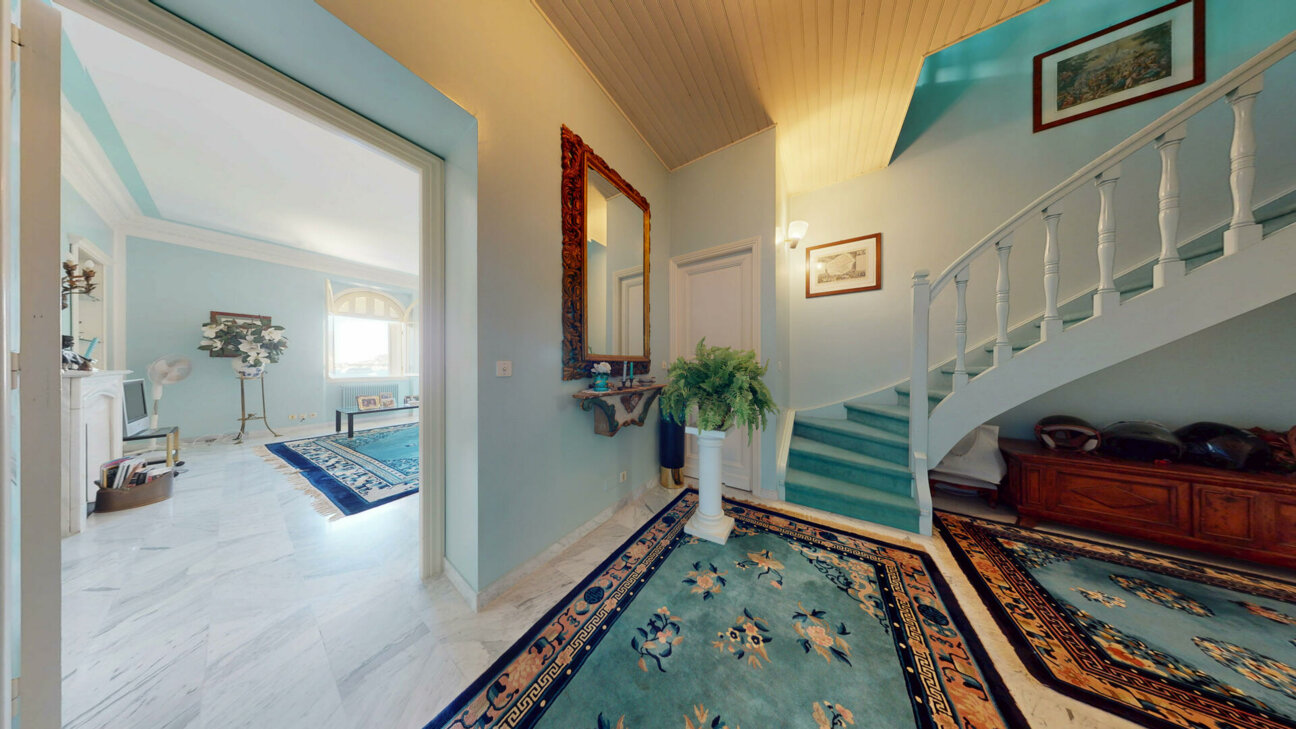 Proprietà rara: Eccezionale appartamento in una prestigiosa villa a Roquebrune-Cap-Martin