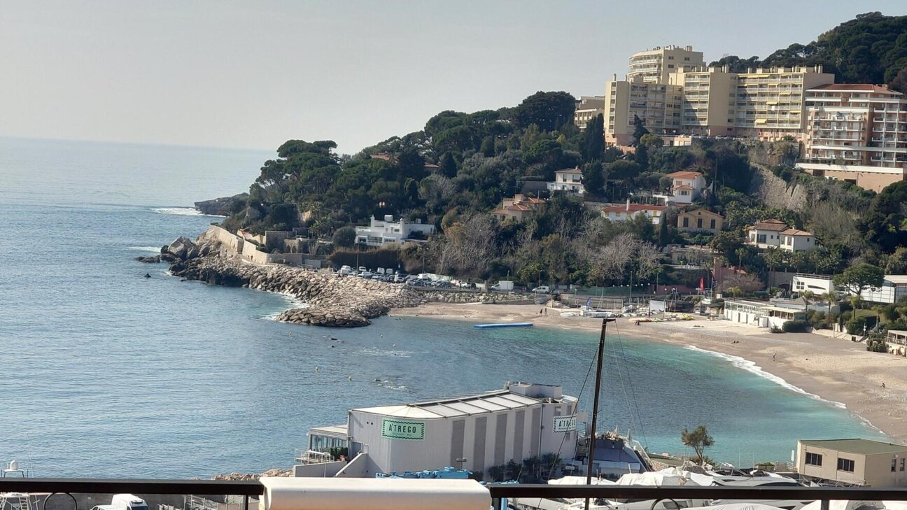 APPARTAMENTO STUPEFACENTE CON 7 STANZE - MEMMO CENTER