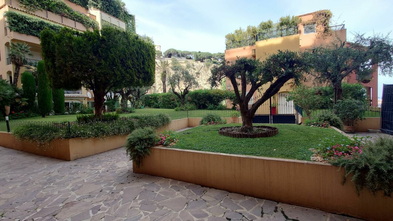 UFFICIO AMMINISTRATIVA - TIZIANO